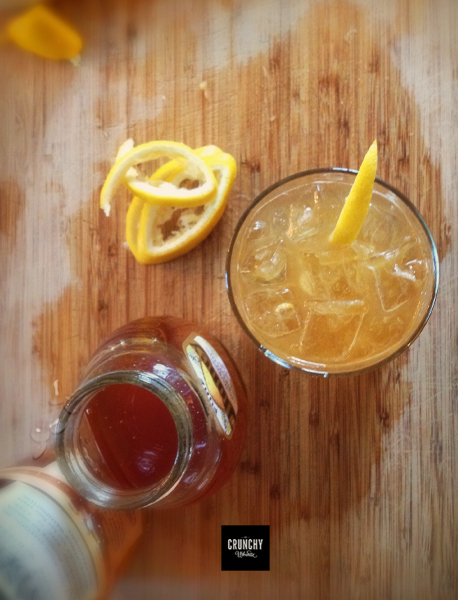 Classic Gold Rush Recipe | thecrunchyurbanite.com