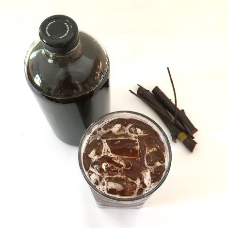 Old-Fashioned Birch Beer Soda | thecrunchyurbanite.com